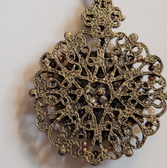 Vintage Cookie Lee Beaded Medallion Necklace - Picture 9 of 11